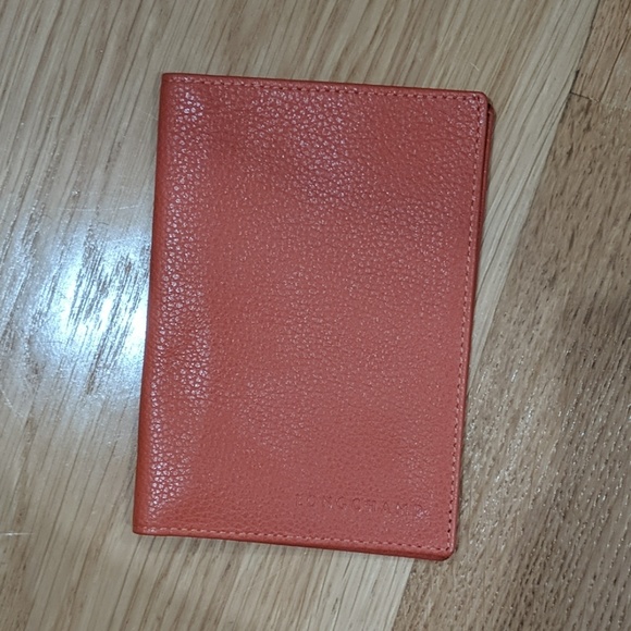longchamp passport wallet